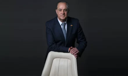 Cámara española respalda Acuerdo Nacional de Abinader en medio de tensiones globales