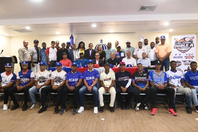 FEDOM dedica temporada 2026 de la Liga Juvenil Doble A a Nelson Cruz | De Posterior Minuto