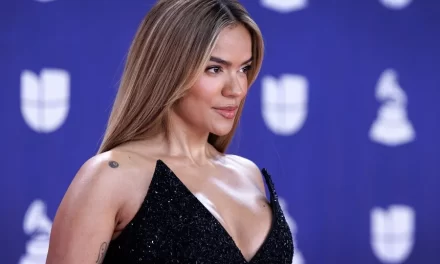 Karol G dice percatar presión para moderarse