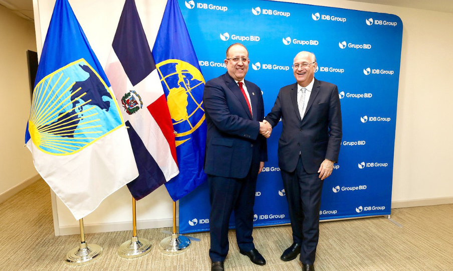 Magín Díaz representa a República Dominicana en las Reuniones de Primavera 2026