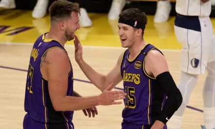Lakers, sin Dončić ni Reaves, buscan resistir frente a Rockets con LeBron al mando | De Extremo Minuto