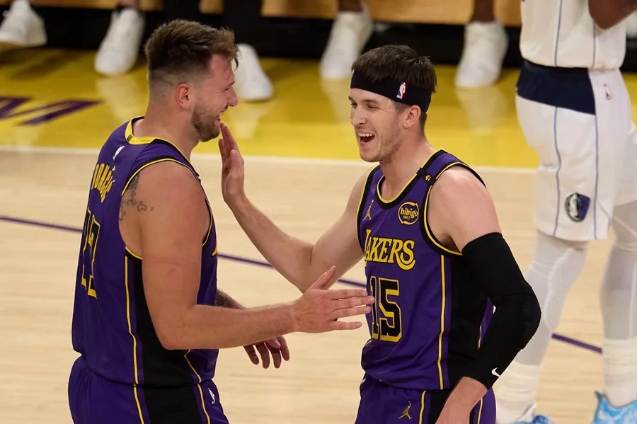 Lakers, sin Dončić ni Reaves, buscan resistir frente a Rockets con LeBron al mando | De Extremo Minuto