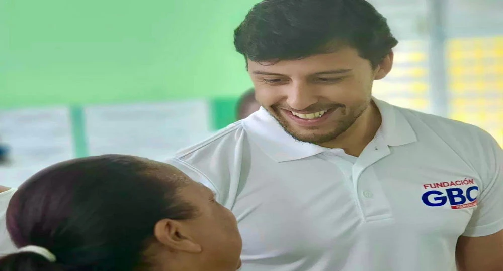 Raymond Rodríguez y Fundación GBC realizan operante médico integral en Arroyo Hondo – RC Noticias