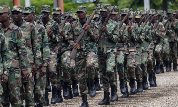 Se gradúan 339 soldados haitianos para engrosar lucha contra pandillas
