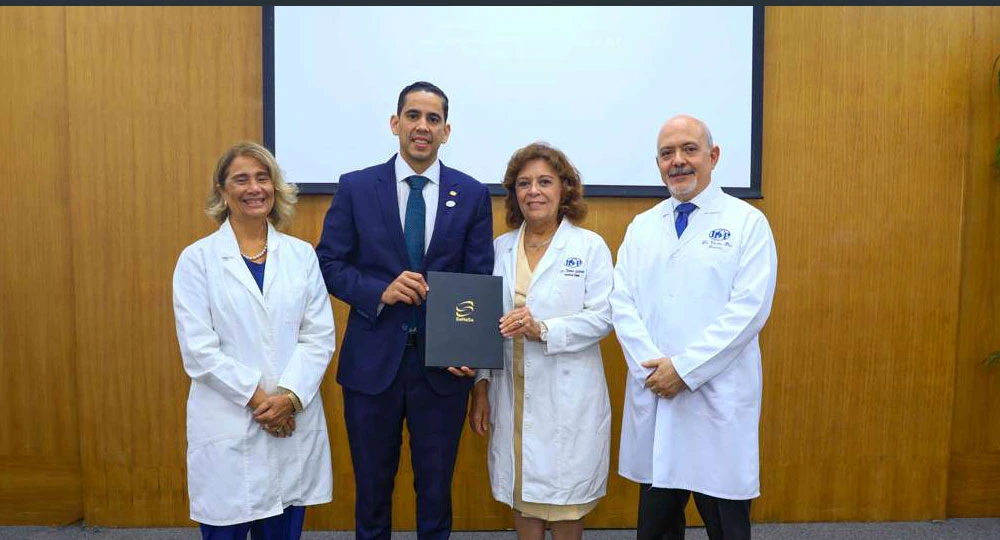 SeNaSa y el Instituto Dermatológico firman un nuevo convenio que fortalece el acercamiento a servicios dermatológicos de sus afiliados – RC Noticias
