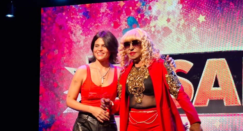 Techy Fatule vara merengue característico con Fefita La Grande – RC Noticias