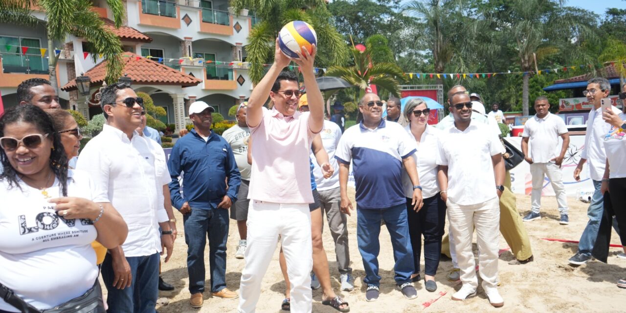 Arranca torneo de balonvolea playero 3 para 3 del Festival