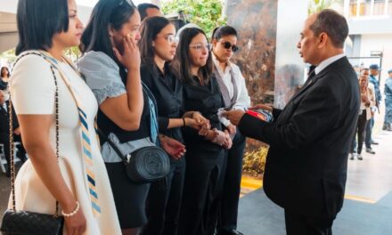 Hijos de Carlos Batista Matos se despiden de su padre