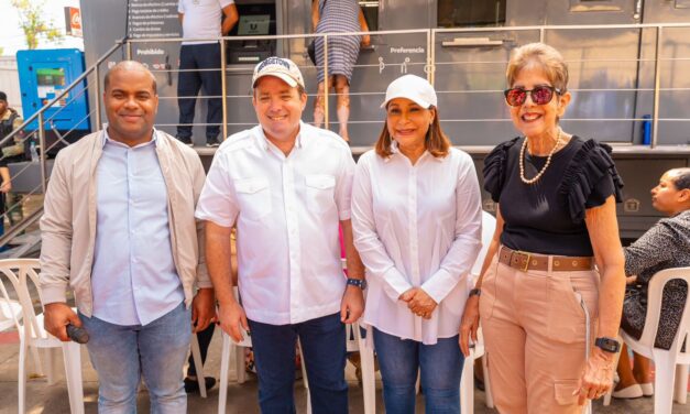 Paliza regresa a Montellano con ayuda; entregan insumos, alimentos y vales de emergencia a los afectados.