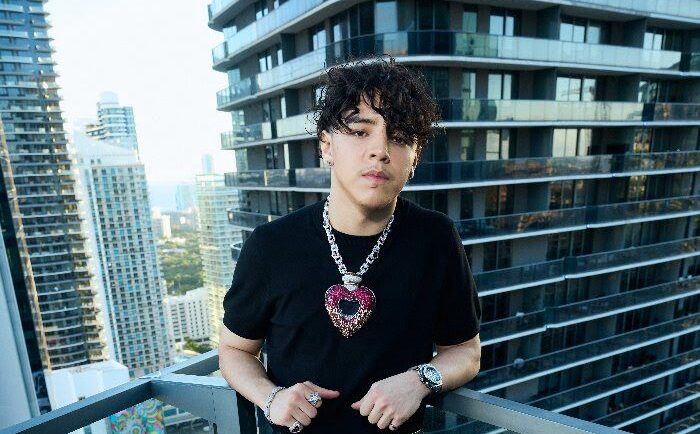 XAVI, suerte de la música mexicana anuncia su disco Dosis