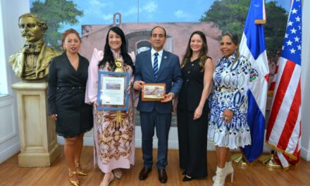 Alcaldía de Miami-Dade y Consulado dominicano en Miami