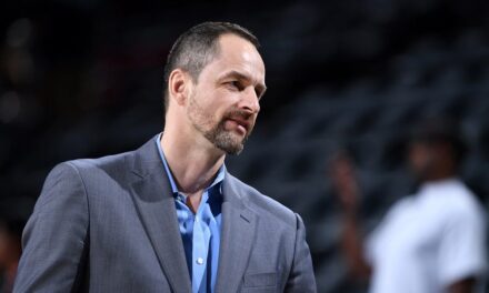 Bulls despiden a Arturas Karnisovas y Marc Eversley tras seis primaveras en una reestructuración de la directiva