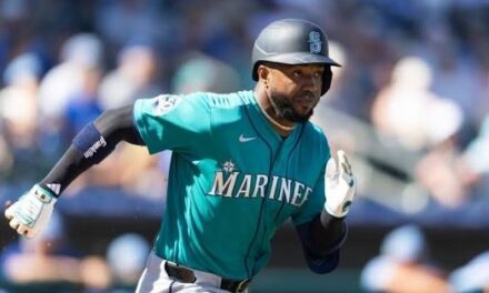 Marineros colocan a Víctor Robles en relación de lesionados por 10 días | De Zaguero Minuto