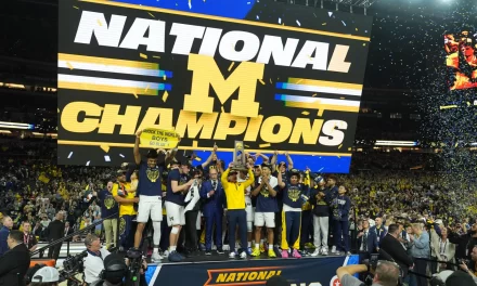 Michigan se impone con contundencia sobre UConn y consigue su segundo título NCAA
