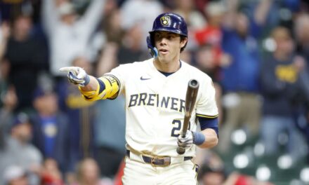 Christian Yelich a la relación de lesionados; Cerveceros ascienden a Greg Jones | De Final Minuto