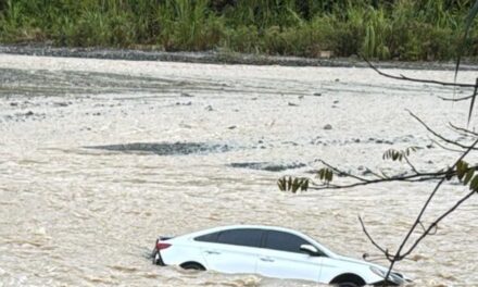 ¿Por qué los turistas quedaron atrapados en Ocoa luego de que el río Nizao se desbordó a pesar de las advertencias climáticas?