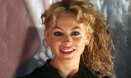 El hijo de Paulina Rubio la acusa de consumir maría