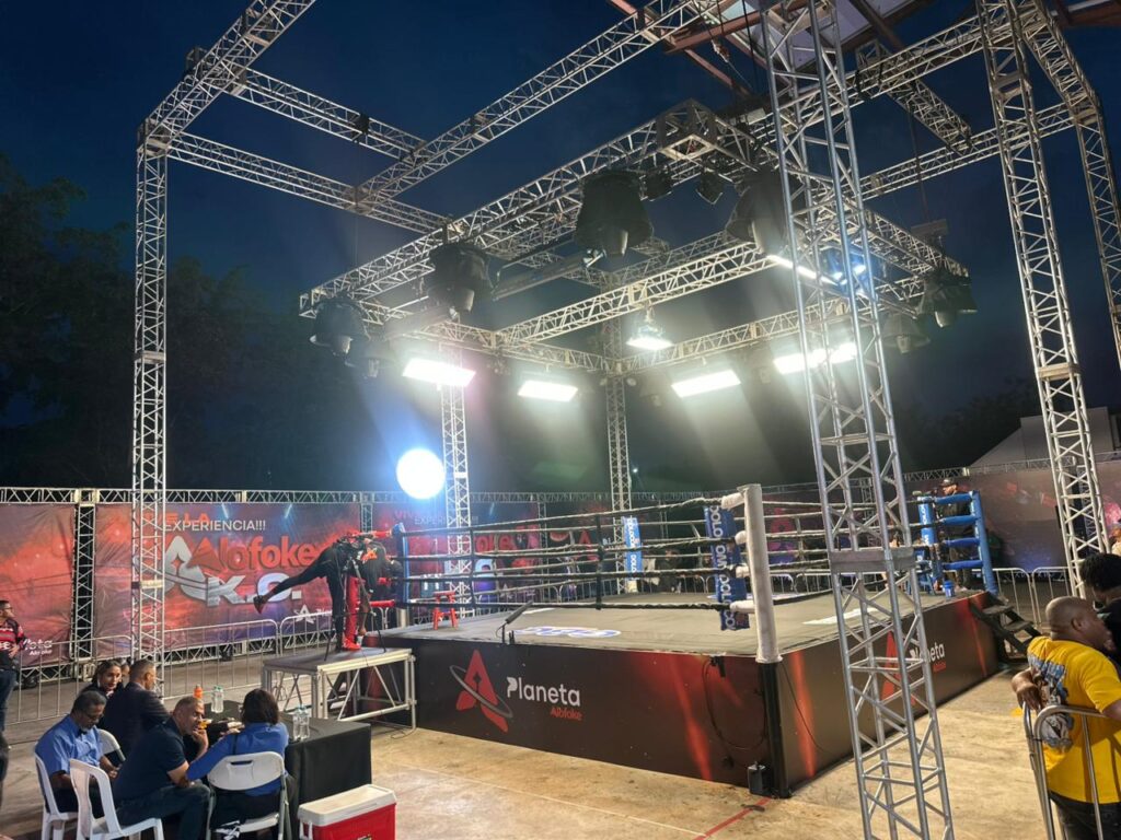 Con un impresionante montaje, Planeta Alofoke celebrará esta noche el tan esperado combate de box – Noticias de hoy en República Dominicana | último minuto