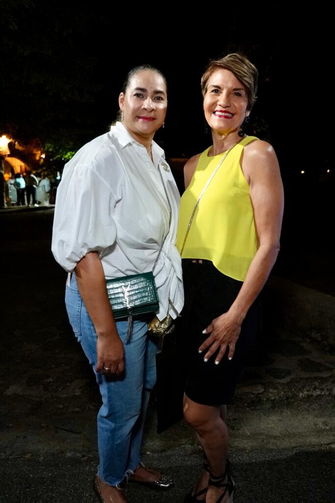 Fanáticos de todas las edades llenan Altos de Chavón para disfrutar de Isabel Pantoja - Noticias de hoy en República Dominicana | último minuto