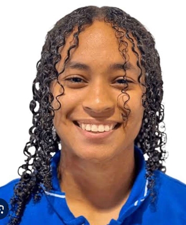 Angie Abreu se anota 3 goles en vencimiento de Hosto School