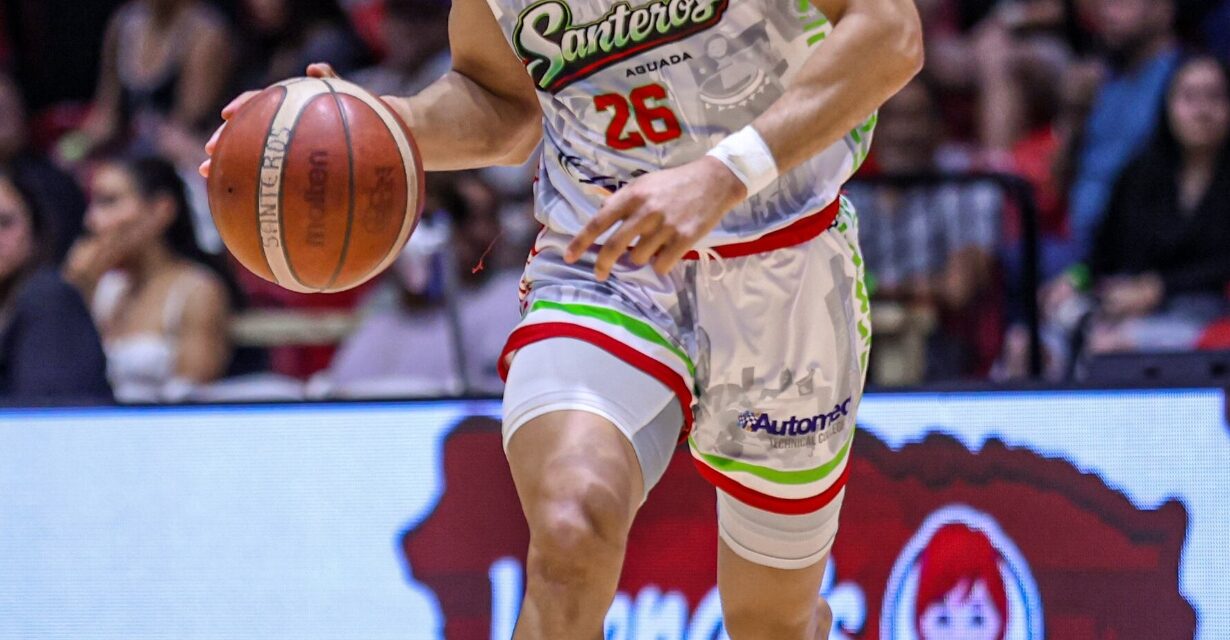 Rigoberto Mendoza, cámara angular de los Santeros de Aguada