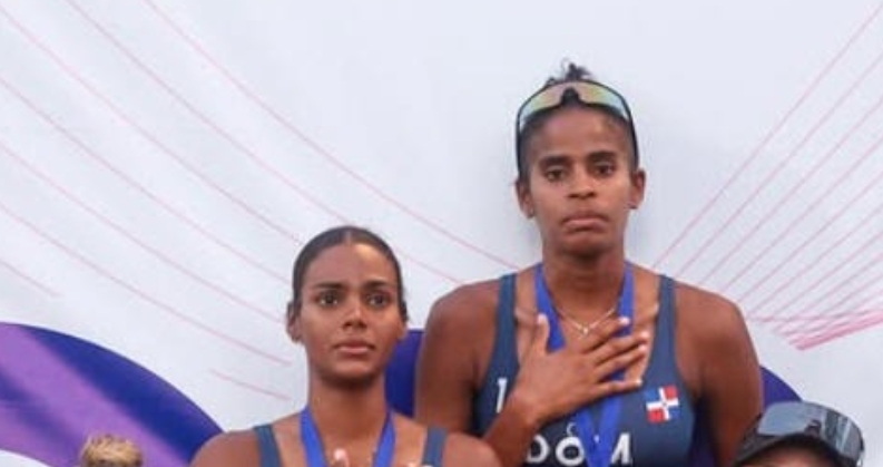 Paniagua y Cleto hacen historia en balonvolea playa