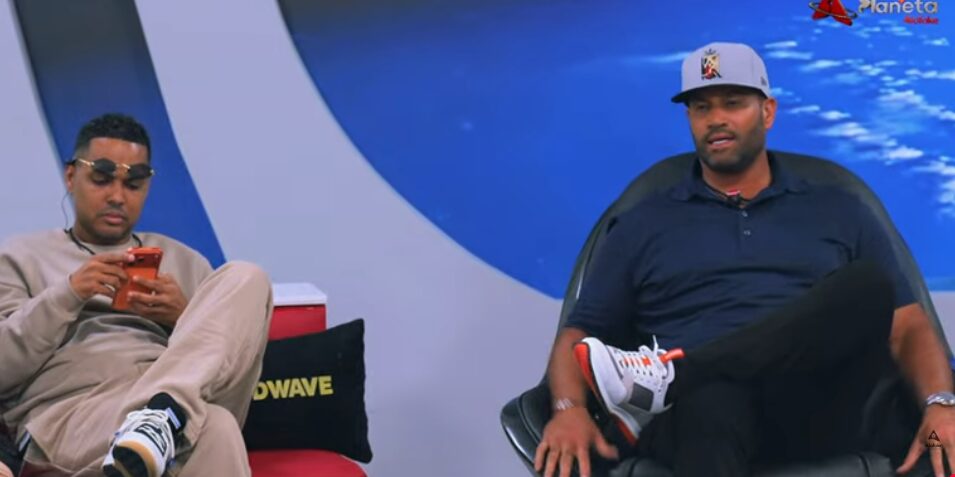 Pujols revela su talento para el béisbol en Planeta Alofoke
