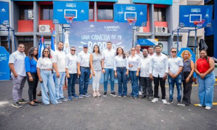 “Una Cancha Pa’ Mi Barrio” llega a Santo Domingo Norte
