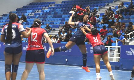 República Dominicana y Puerto Rico triunfan en inicio clasificatorio balonmano mujeril | De Postrero Minuto