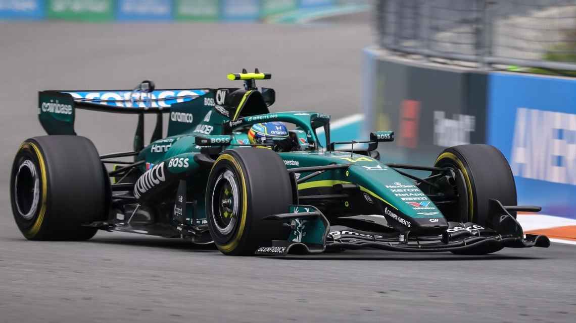 FIA le tira un guindola a Aston Martin