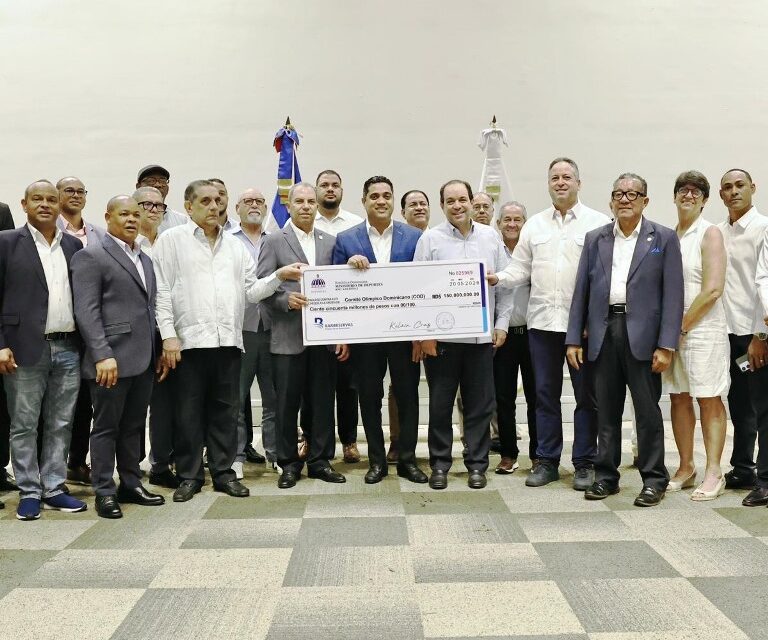 Gobierno completa entrega de RD$893 millones al COD