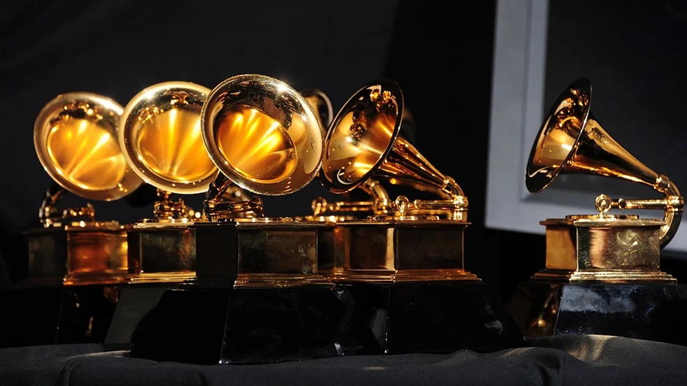 El CEO de los Latin Grammy se desmarca del streaming: «No premiamos la popularidad» | postrer minuto