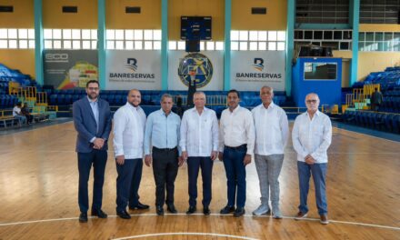 Presidente ejecutor de Banreservas resalta labranza social y comunitaria del Club Mauricio Báez | De Extremo Minuto