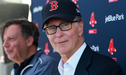 El dueño de los Medias Rojas de Boston insta a la MLB y al Sindicato de Jugadores a evitar clausura de Grandes Ligas en 2027