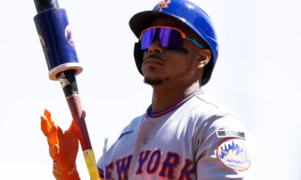 Manager de los Mets dice Jorge Polanco tendrá que acostumbrarse apostar dañado