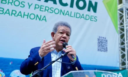 Leonel afirma que el gobierno del PRM está desconectado emocionalmente del pueblo y está tomando el país al revés – RC Noticias