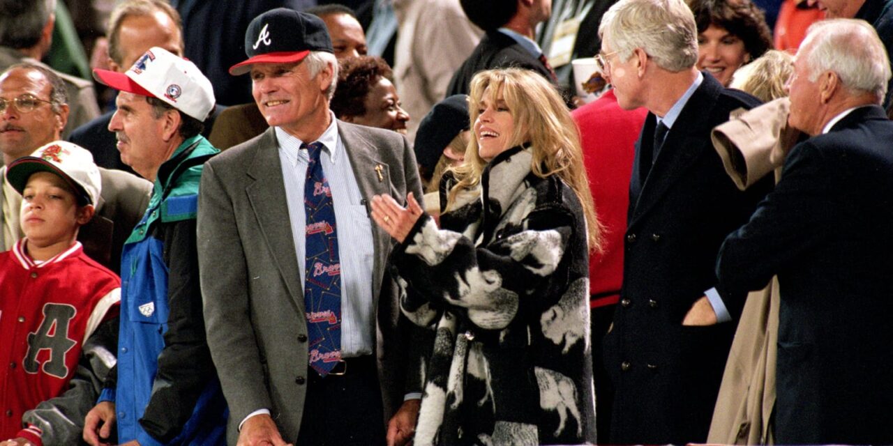 Fallece Ted Turner, el hombre que transformó a los Bravos y revolucionó la televisión