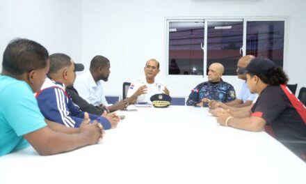 Policía Nacional respaldará torneo Sub-20 con 150 clubes del Gran Santo Domingo