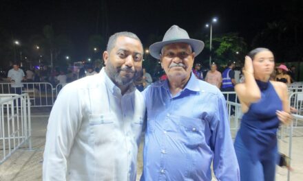 Ariel Santana cumple el sueño de su anciano de 84 abriles