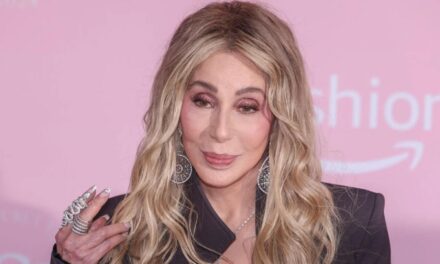 Cher cumple 80 primaveras desafiando el tiempo como una gran diva de la civilización pop | posterior minuto