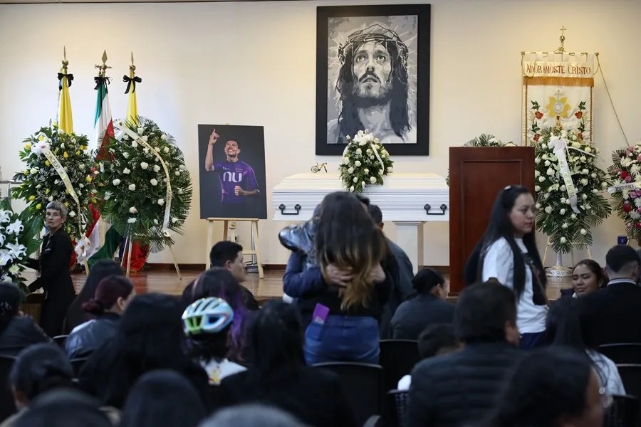 Colombia rinde emotivo homenaje al ciclista Cristian Muñoz tras su fallecimiento | De Postrero Minuto