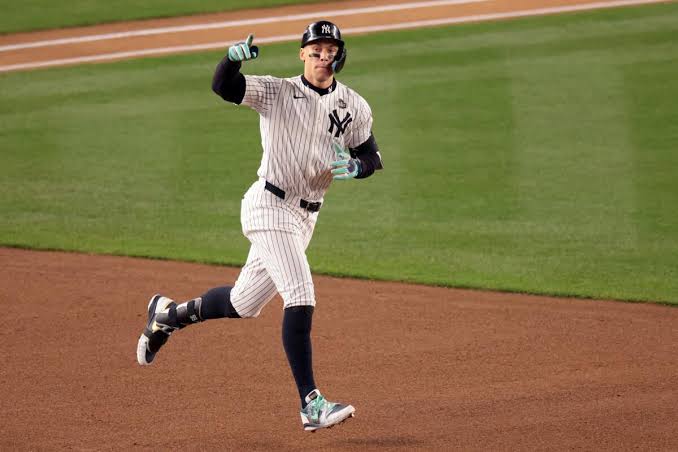 Judge lidera marcha de poder; Cachorros dejan en el dominio y Yamamoto domina en Houston | De Extremo Minuto