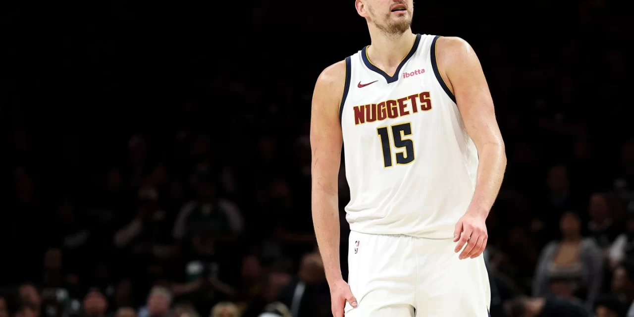 Jokic quiere ser ‘Nuggets para siempre’, pero una aniquilación temprana en los deja buscando más