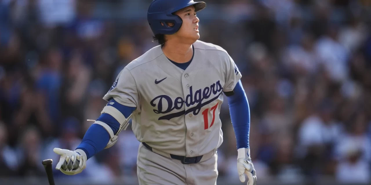 Shohei Ohtani conecta un jonrón al inicio del partido y reduce su efectividad a 0.73
