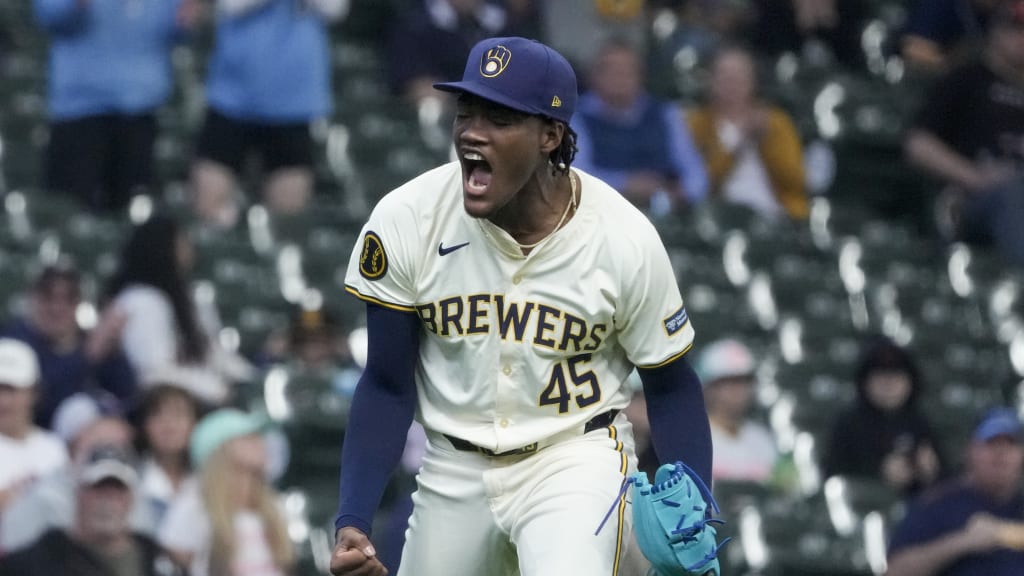 Uribe se disculpa tras polémicos gestos; Ohtani abrirá en presencia de Rockies pese a leñazo en la mano | De Postrer Minuto
