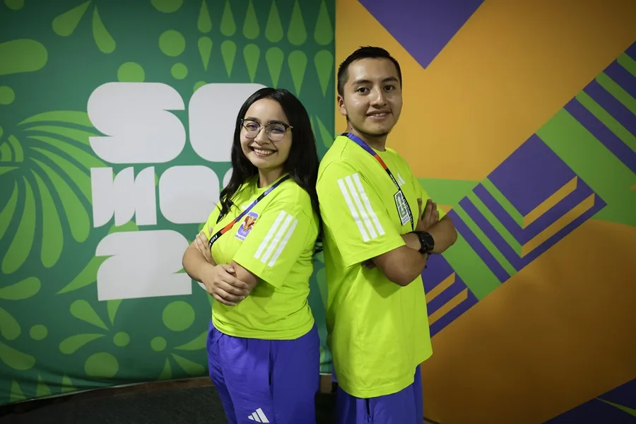 Un ‘ejército’ de 4.000 voluntarios de la FIFA ayudará a organizar el Mundial en México | De Extremo Minuto