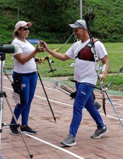 Cuba confirma su equipo tiro con curvatura