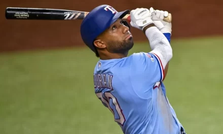 Ezequiel Durán, de 5-4, tres RBI