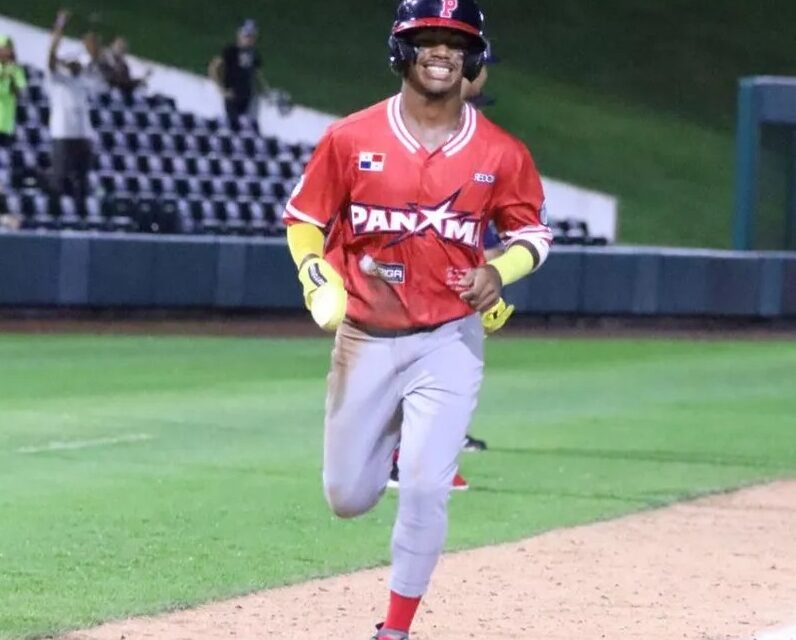 Panamá anuncia su preselección de 34 jugadores