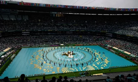 Shakira, Maná y Andrea Bocelli protagonizan una espectacular inauguración del Mundial 2026 en el Estadio Azteca | De Zaguero Minuto